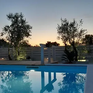Nina Apartment